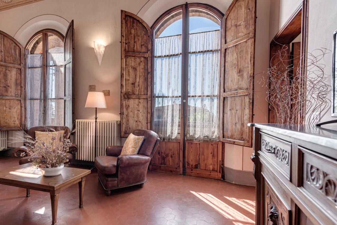 Appartamenti Villa Mascagni Volterra Luaran gambar